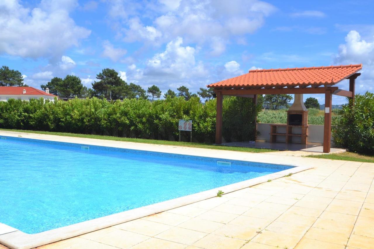 Carmona A Apartment *
