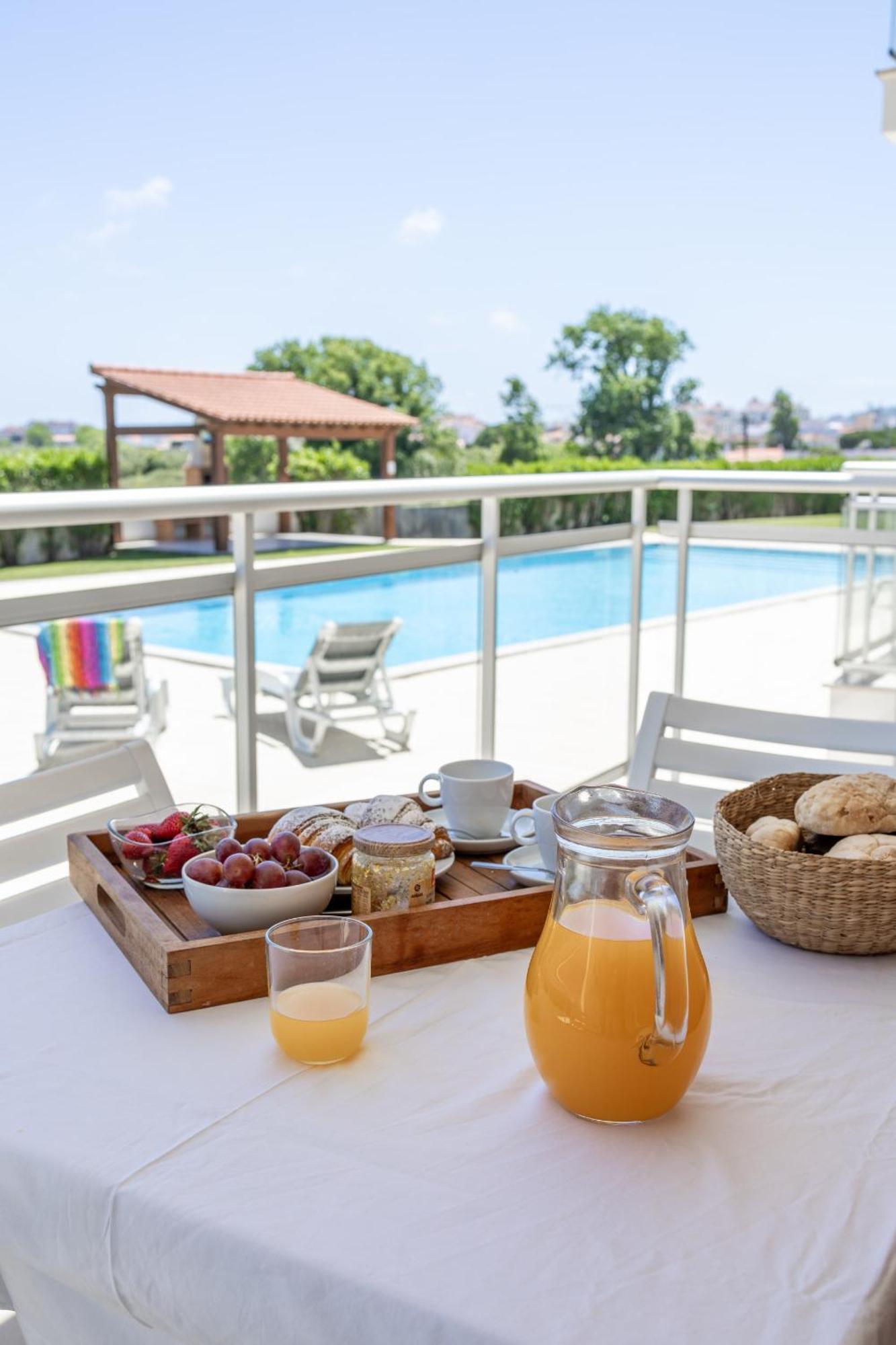 Carmona A Apartment